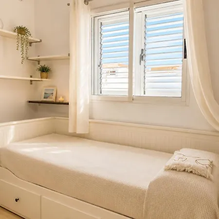 Apartmán Apto Con Solarium Terraza & Tumbonas 2 Hab