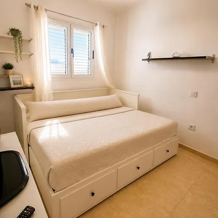 Apto Con Solarium Terraza & Tumbonas 2 Hab * Puerto del Rosario (Fuerteventura)